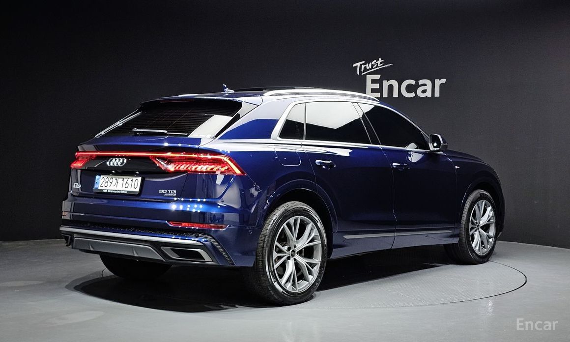 2021 Audi Q8 I (4M) 50 TDI Quattro Premium с пробегом 83 477 км