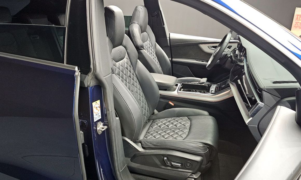2021 Audi Q8 I (4M) 50 TDI Quattro Premium с пробегом 83 477 км