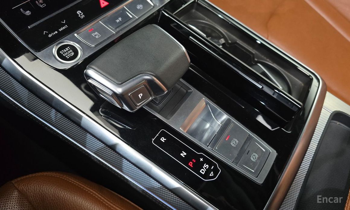 2021 Audi Q8 I (4M) 45 TDI Quattro Premium с пробегом 132 951 км
