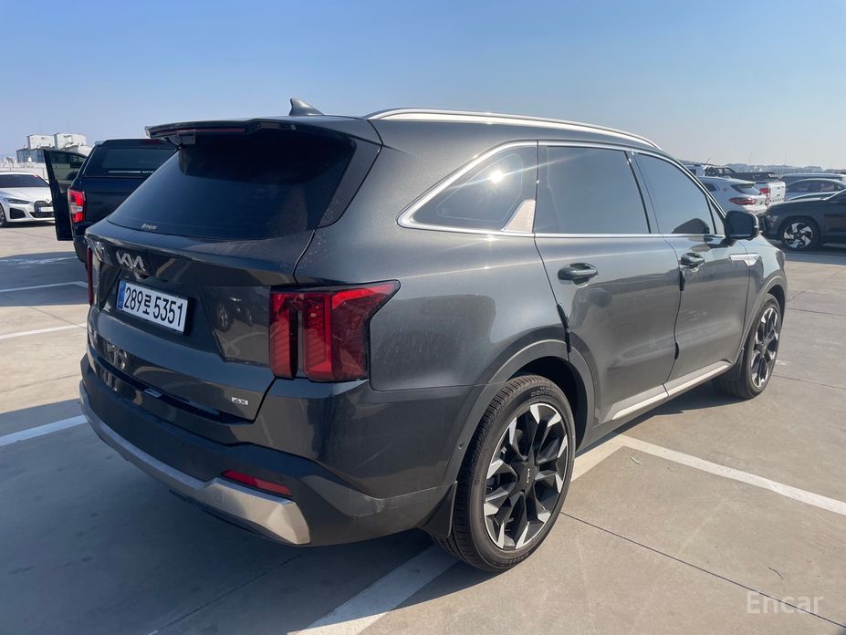 2025 Kia Sorento IV Рестайлинг Gasoline 2.5T 4WD Signature с пробегом 13 601 км