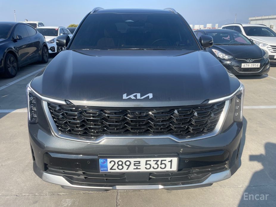 2025 Kia Sorento IV Рестайлинг Gasoline 2.5T 4WD Signature с пробегом 13 601 км
