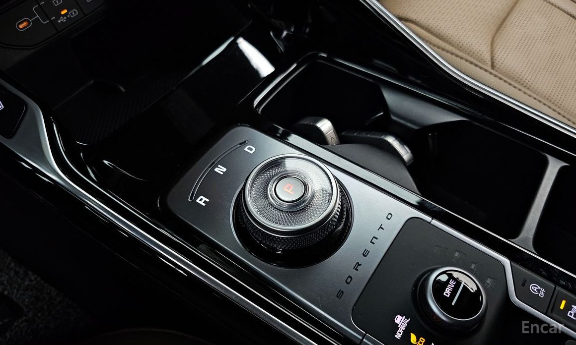 2024 Kia Sorento IV Рестайлинг Diesel 2.2 4WD Noblesse с пробегом 3 991 км