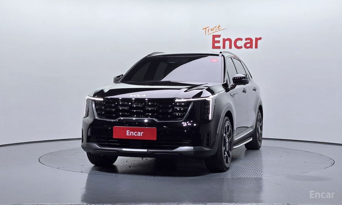 2023 Kia Sorento IV Рестайлинг Gasoline 2.5T 2WD Gravity с пробегом 17 019 км