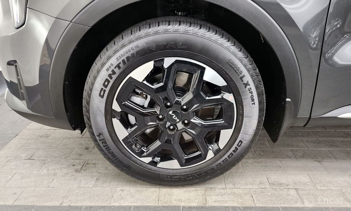 2025 Kia Sorento IV Рестайлинг Gasoline 2.5T 2WD Noblesse с пробегом 3 367 км