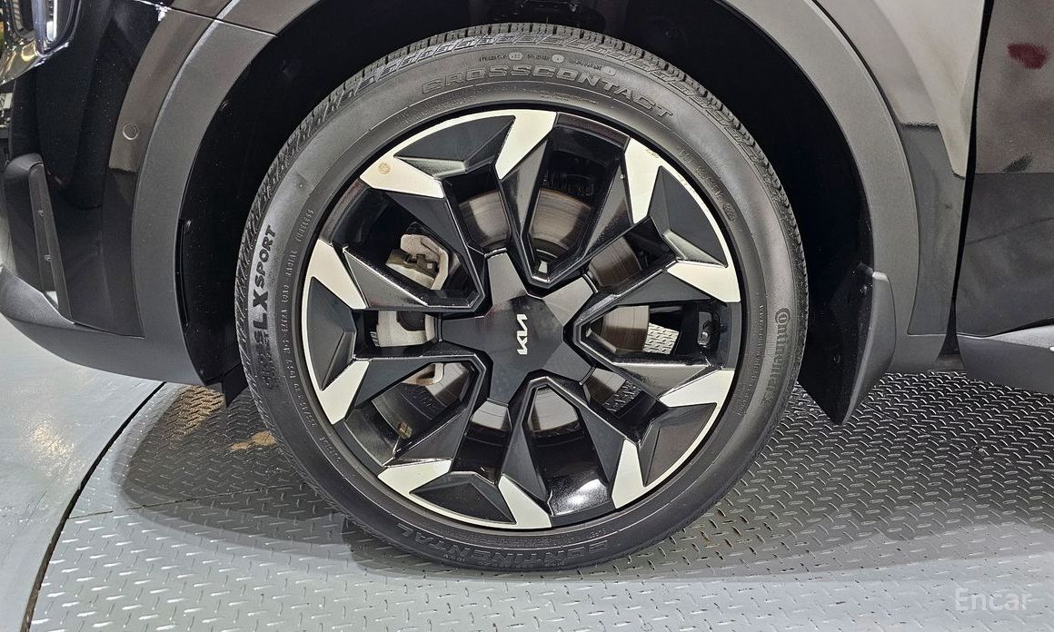 2023 Kia Sorento IV Рестайлинг Gasoline 2.5T 2WD Signature с пробегом 25 819 км
