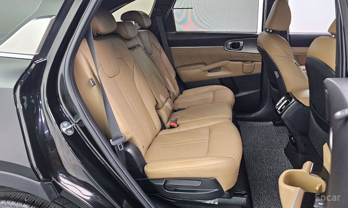 2023 Kia Sorento IV Рестайлинг Gasoline 2.5T 2WD Signature с пробегом 25 819 км