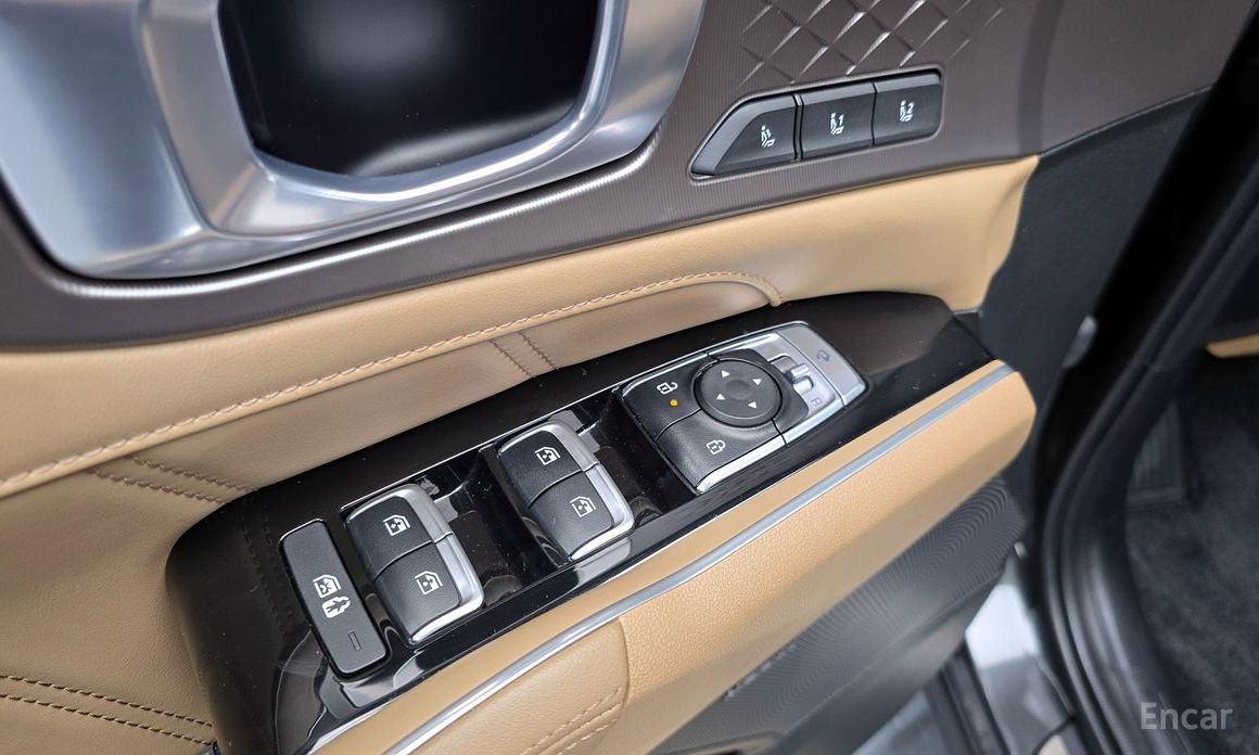2023 Kia Sorento IV Рестайлинг Gasoline 2.5T 4WD Gravity с пробегом 73 402 км