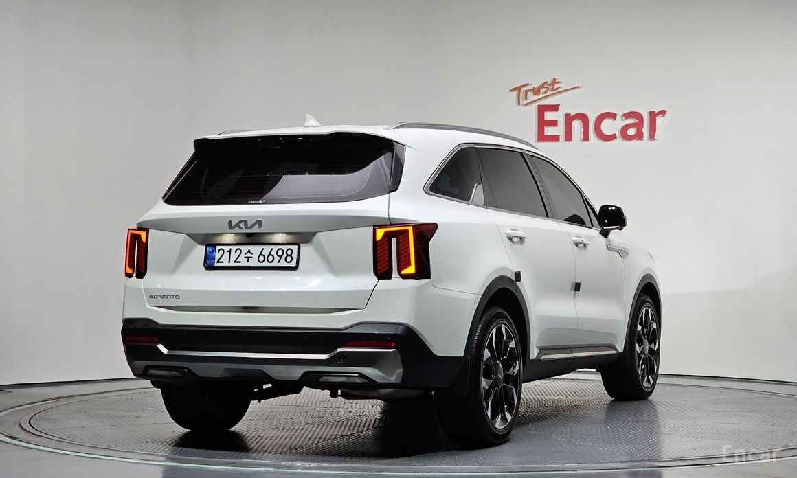 2025 Kia Sorento IV Рестайлинг Diesel 2.2 2WD Noblesse с пробегом 8 124 км
