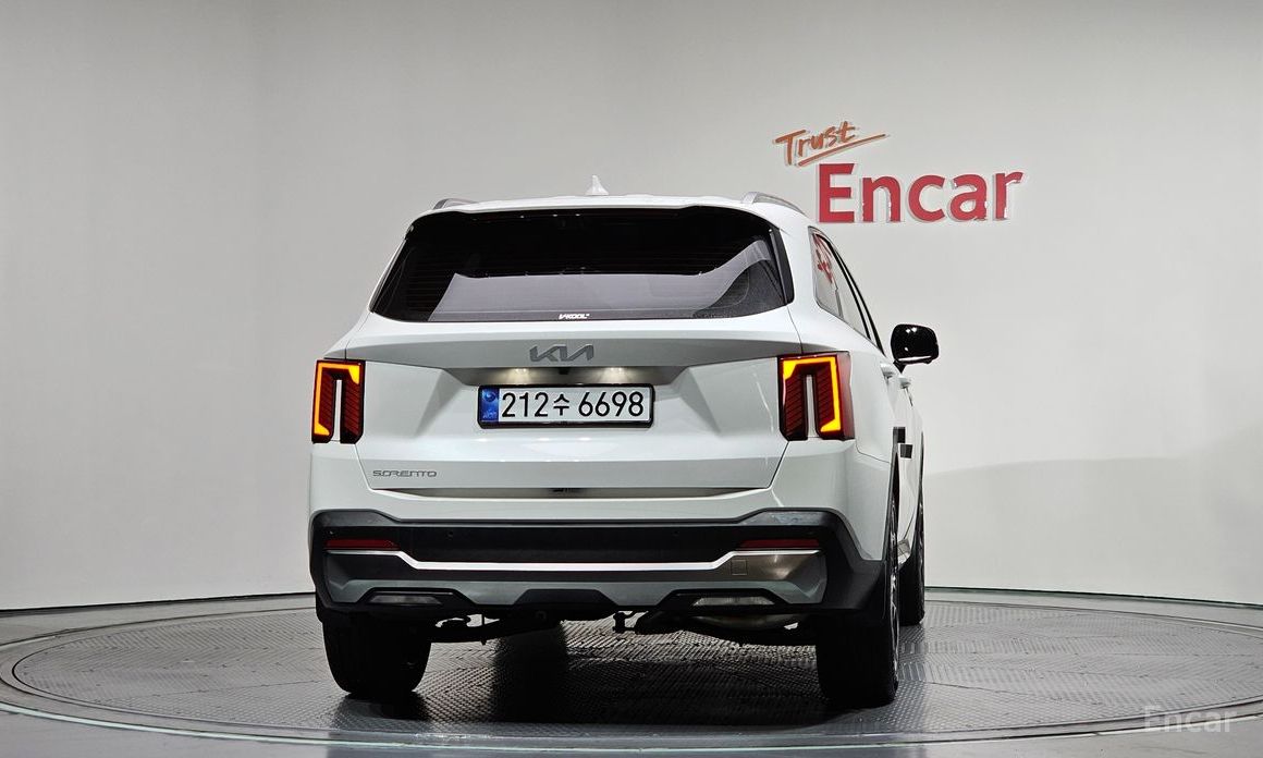 2025 Kia Sorento IV Рестайлинг Diesel 2.2 2WD Noblesse с пробегом 8 124 км