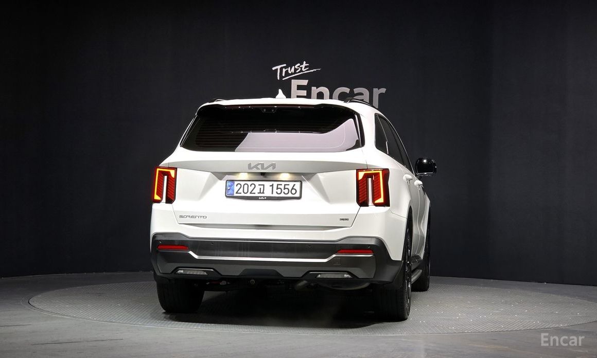 2023 Kia Sorento IV Рестайлинг Gasoline 2.5T 4WD Gravity с пробегом 28 326 км