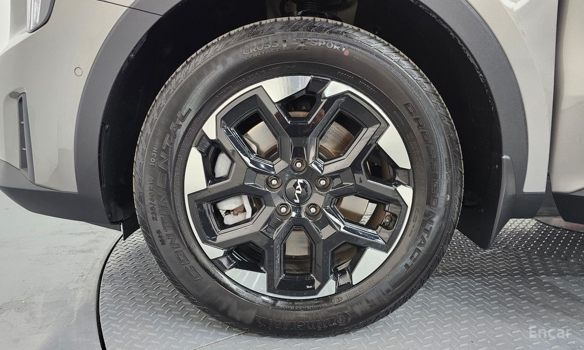 2024 Kia Sorento IV Рестайлинг Gasoline 2.5T 2WD Noblesse с пробегом 16 941 км