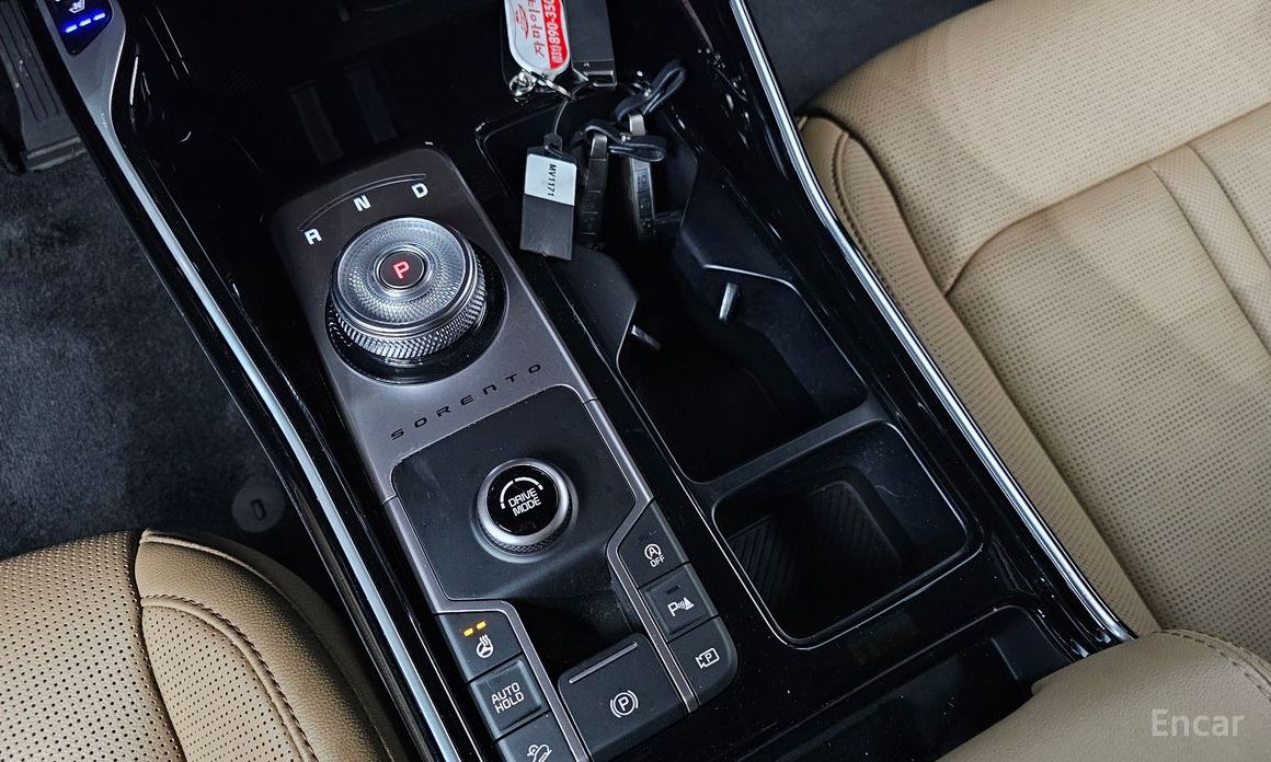 2024 Kia Sorento IV Рестайлинг Gasoline 2.5T 2WD Noblesse с пробегом 16 941 км