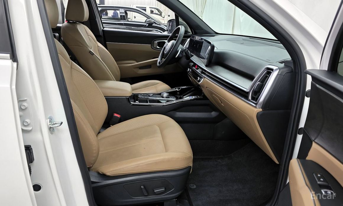 2024 Kia Sorento IV Рестайлинг Gasoline 2.5T 2WD Prestige с пробегом 14 011 км