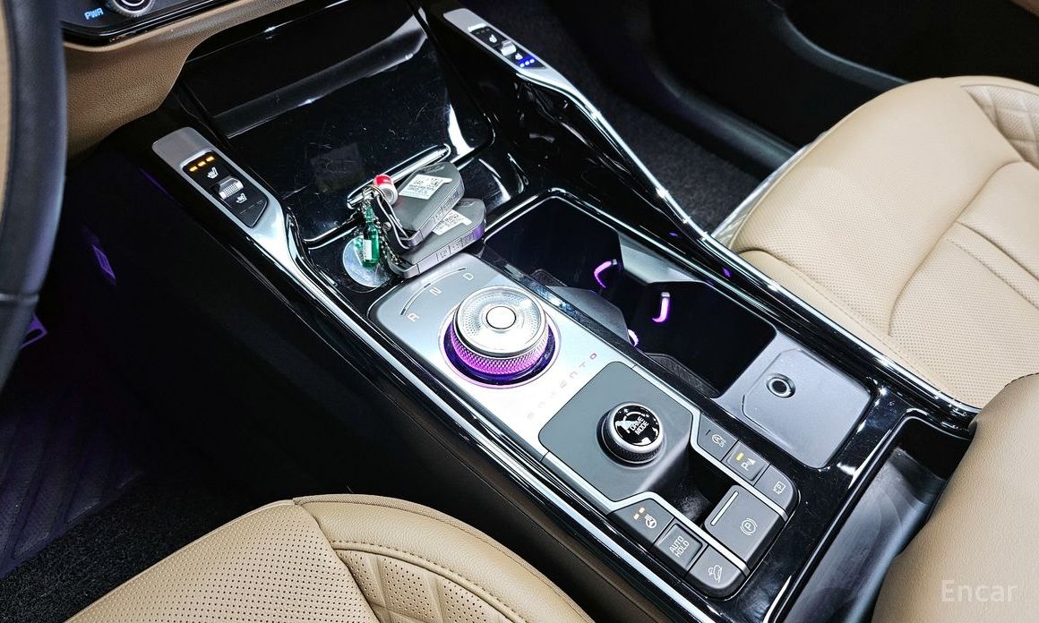 2023 Kia Sorento IV Рестайлинг Gasoline 2.5T 2WD Gravity с пробегом 25 381 км