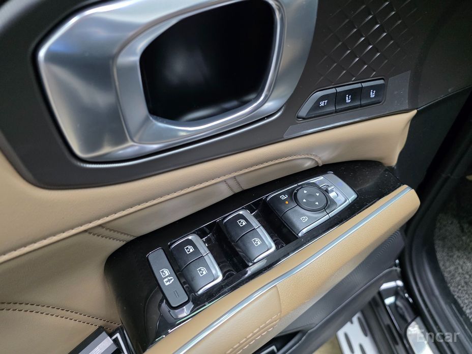 2024 Kia Sorento IV Рестайлинг Gasoline 2.5T 2WD Gravity с пробегом 48 670 км