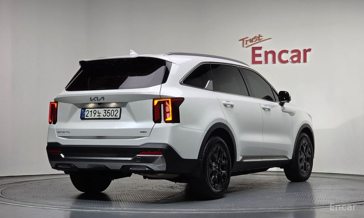 2025 Kia Sorento IV Рестайлинг HEV 1.6 2WD Signature с пробегом 10 553 км