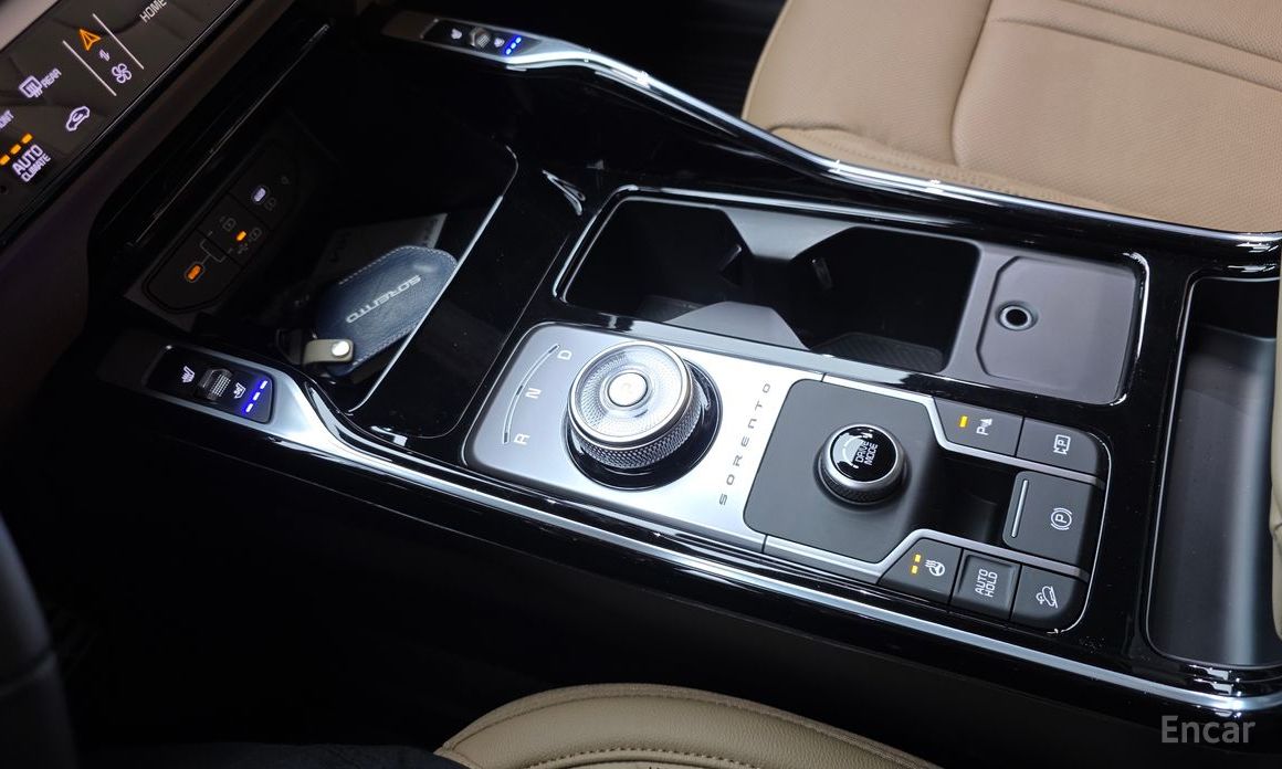 2025 Kia Sorento IV Рестайлинг HEV 1.6 2WD Gravity с пробегом 8 875 км