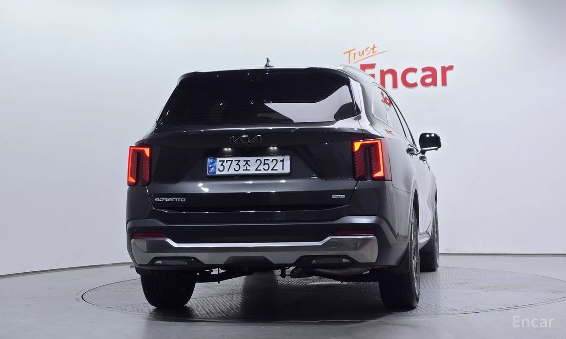 2024 Kia Sorento IV Рестайлинг HEV 1.6 2WD Signature с пробегом 16 360 км