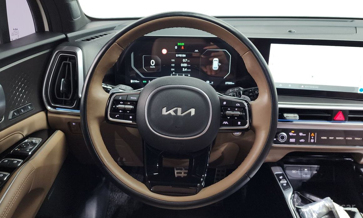2024 Kia Sorento IV Рестайлинг HEV 1.6 2WD Gravity с пробегом 27 585 км