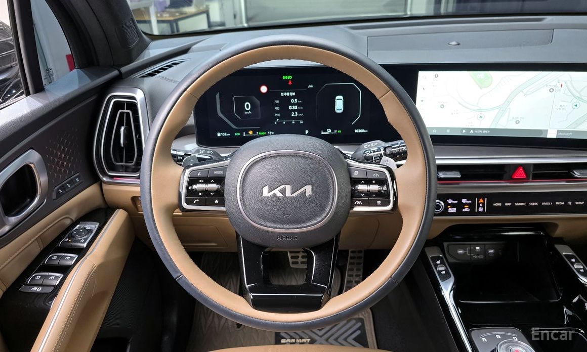 2024 Kia Sorento IV Рестайлинг HEV 1.6 2WD Signature с пробегом 16 360 км