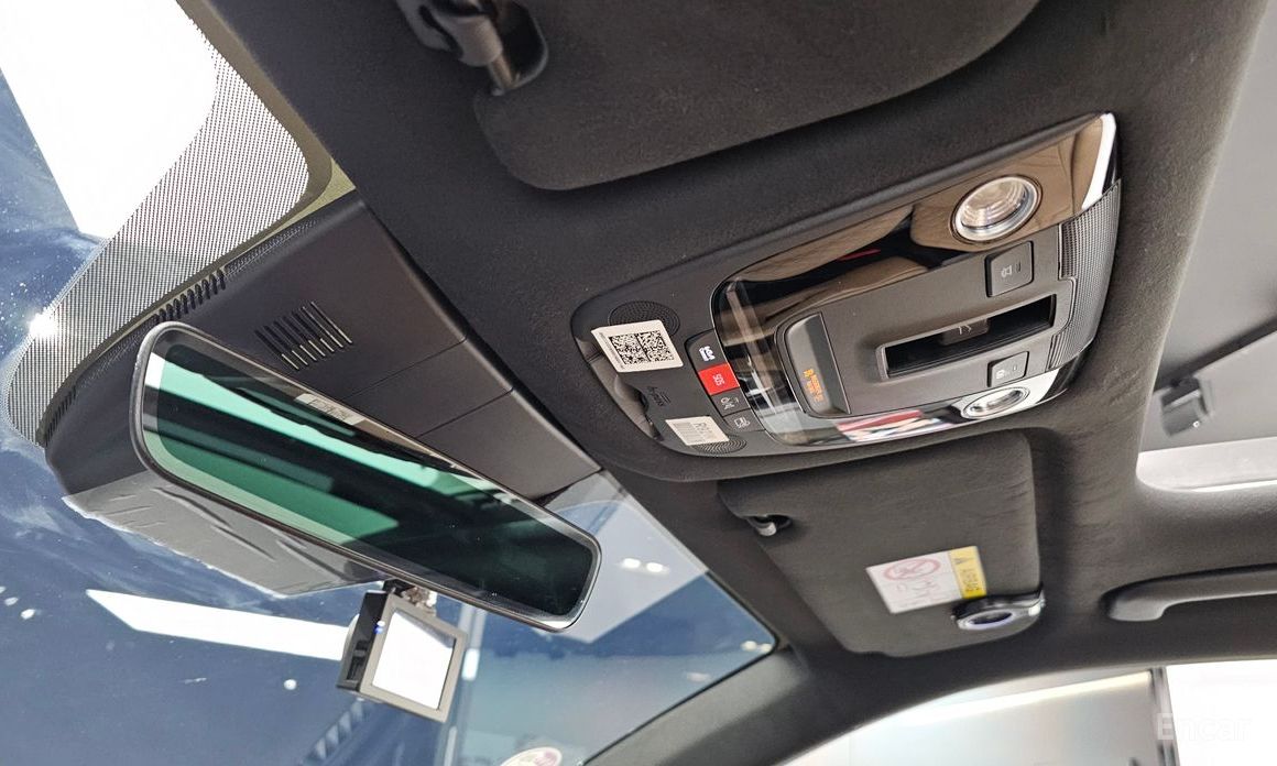 2025 Kia Sorento IV Рестайлинг HEV 1.6 4WD Signature X Line с пробегом 3 709 км
