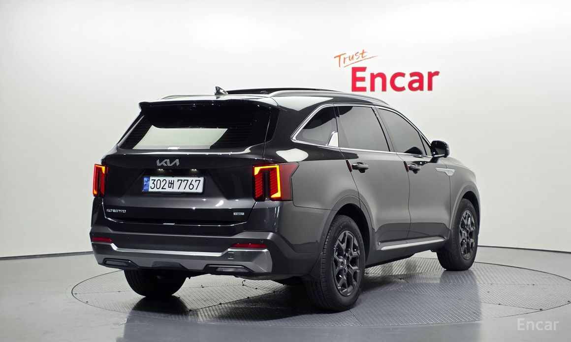 2024 Kia Sorento IV Рестайлинг HEV 1.6 2WD Noblesse с пробегом 16 424 км