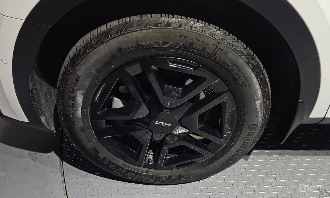 2024 Kia Sorento IV Рестайлинг HEV 1.6 2WD Gravity с пробегом 25 623 км