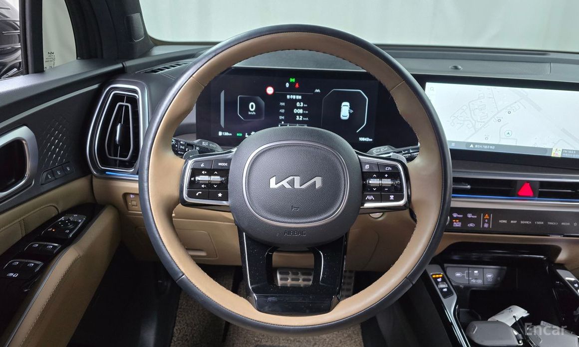 2025 Kia Sorento IV Рестайлинг HEV 1.6 2WD Signature с пробегом 10 842 км