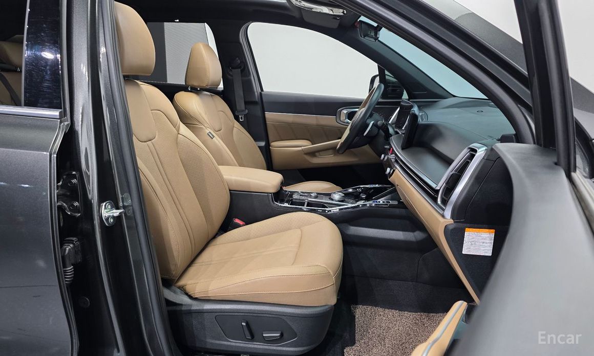 2024 Kia Sorento IV Рестайлинг HEV 1.6 2WD Noblesse с пробегом 16 424 км