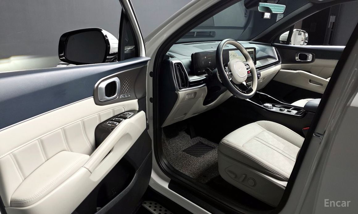 2025 Kia Sorento IV Рестайлинг HEV 1.6 2WD Noblesse с пробегом 3 088 км