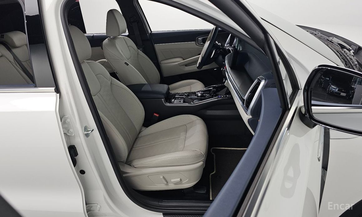 2025 Kia Sorento IV Рестайлинг HEV 1.6 2WD Signature с пробегом 9 963 км