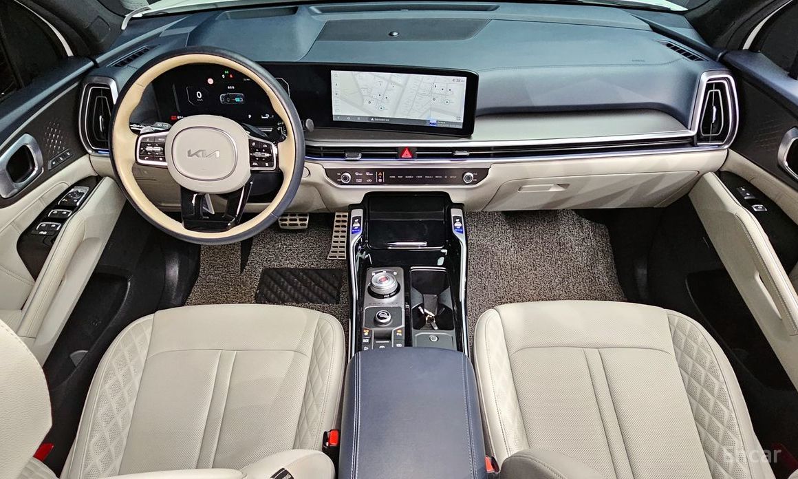 2023 Kia Sorento IV Рестайлинг HEV 1.6 2WD Gravity с пробегом 20 002 км