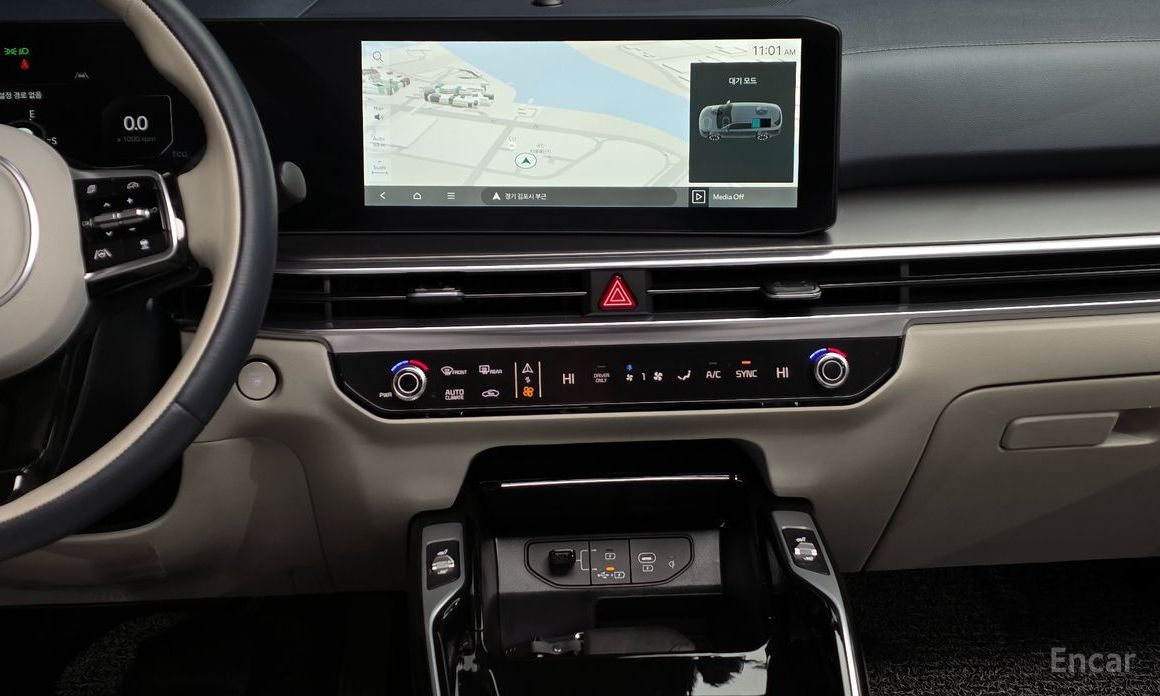 2025 Kia Sorento IV Рестайлинг HEV 1.6 2WD Noblesse с пробегом 3 088 км