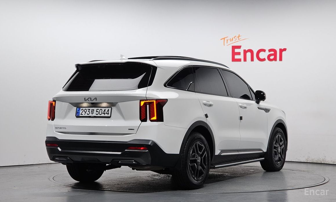 2024 Kia Sorento IV Рестайлинг HEV 1.6 2WD Gravity с пробегом 13 352 км