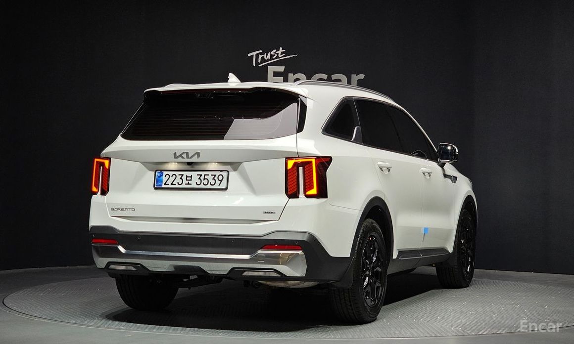 2025 Kia Sorento IV Рестайлинг HEV 1.6 2WD Noblesse с пробегом 3 319 км