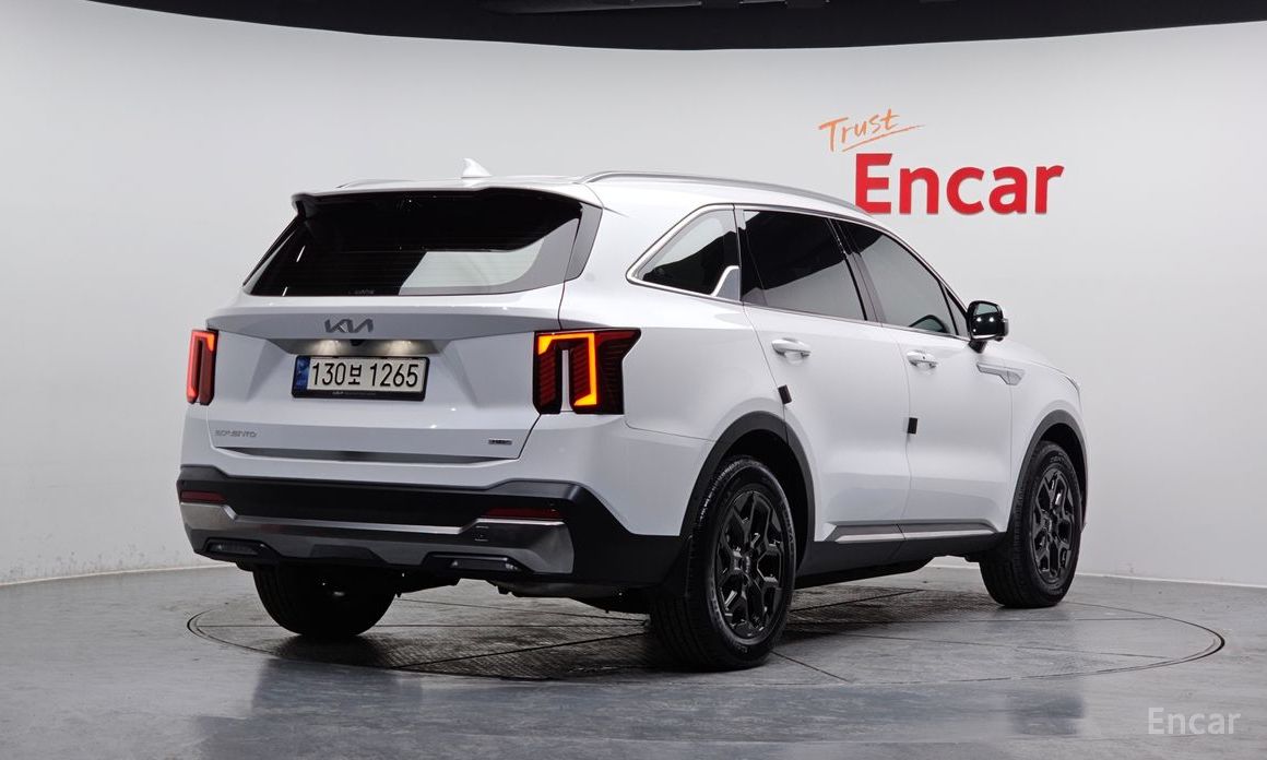 2024 Kia Sorento IV Рестайлинг HEV 1.6 2WD Signature с пробегом 12 506 км