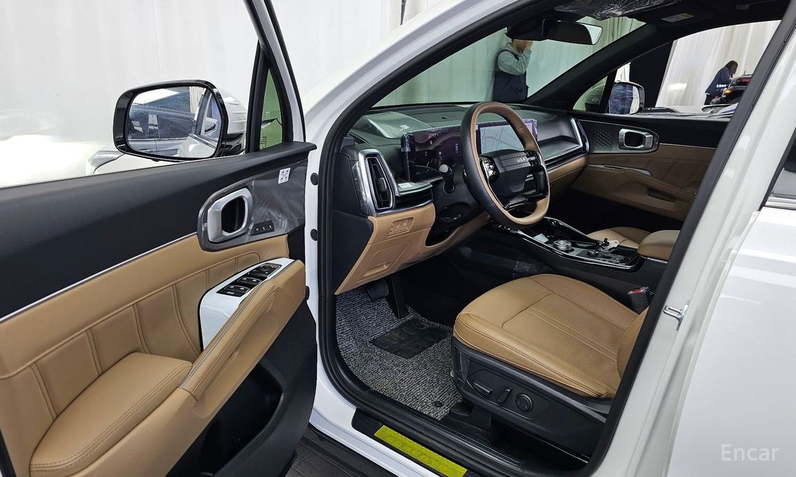 2025 Kia Sorento IV Рестайлинг HEV 1.6 2WD Noblesse с пробегом 3 319 км