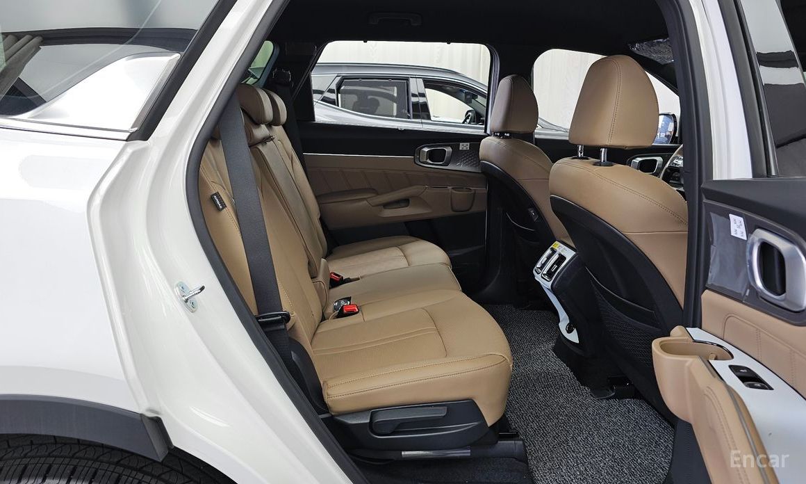 2025 Kia Sorento IV Рестайлинг HEV 1.6 2WD Noblesse с пробегом 3 319 км