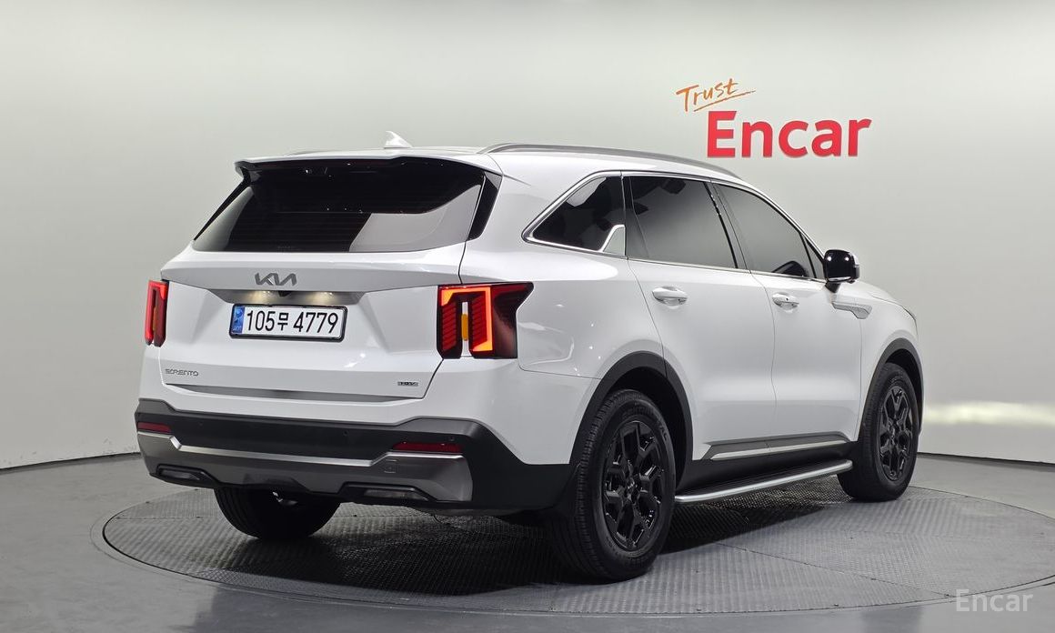 2024 Kia Sorento IV Рестайлинг HEV 1.6 2WD Noblesse с пробегом 18 274 км