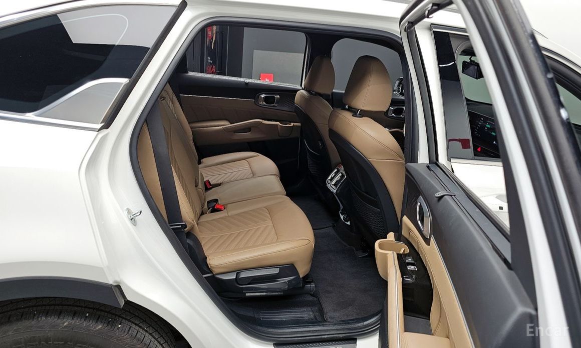 2024 Kia Sorento IV Рестайлинг HEV 1.6 2WD Signature с пробегом 23 941 км