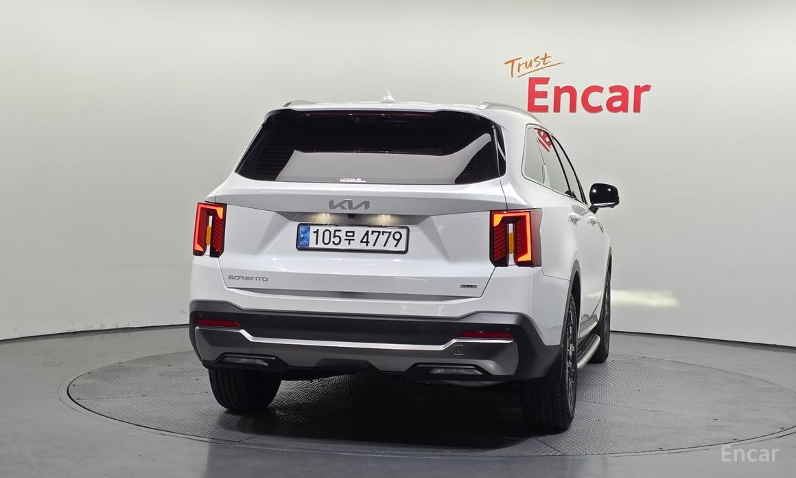 2024 Kia Sorento IV Рестайлинг HEV 1.6 2WD Noblesse с пробегом 18 274 км