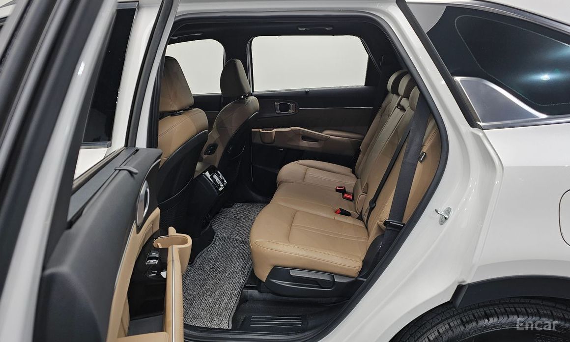 2024 Kia Sorento IV Рестайлинг HEV 1.6 2WD Noblesse с пробегом 22 121 км