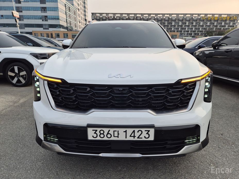 2024 Kia Sorento IV Рестайлинг HEV 1.6 2WD Noblesse с пробегом 9 108 км
