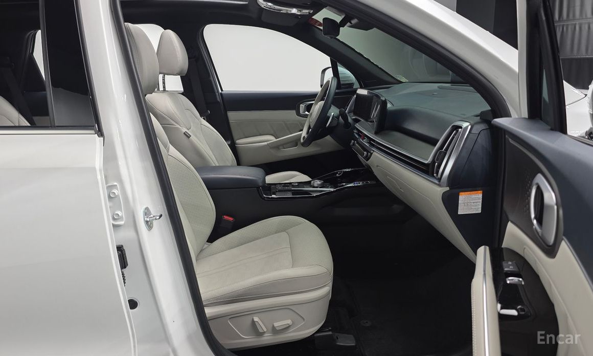 2025 Kia Sorento IV Рестайлинг HEV 1.6 2WD Signature с пробегом 11 202 км
