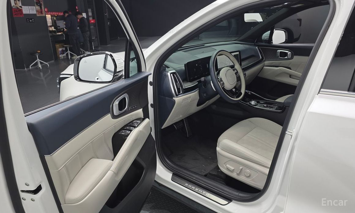 2025 Kia Sorento IV Рестайлинг HEV 1.6 2WD Signature с пробегом 11 202 км