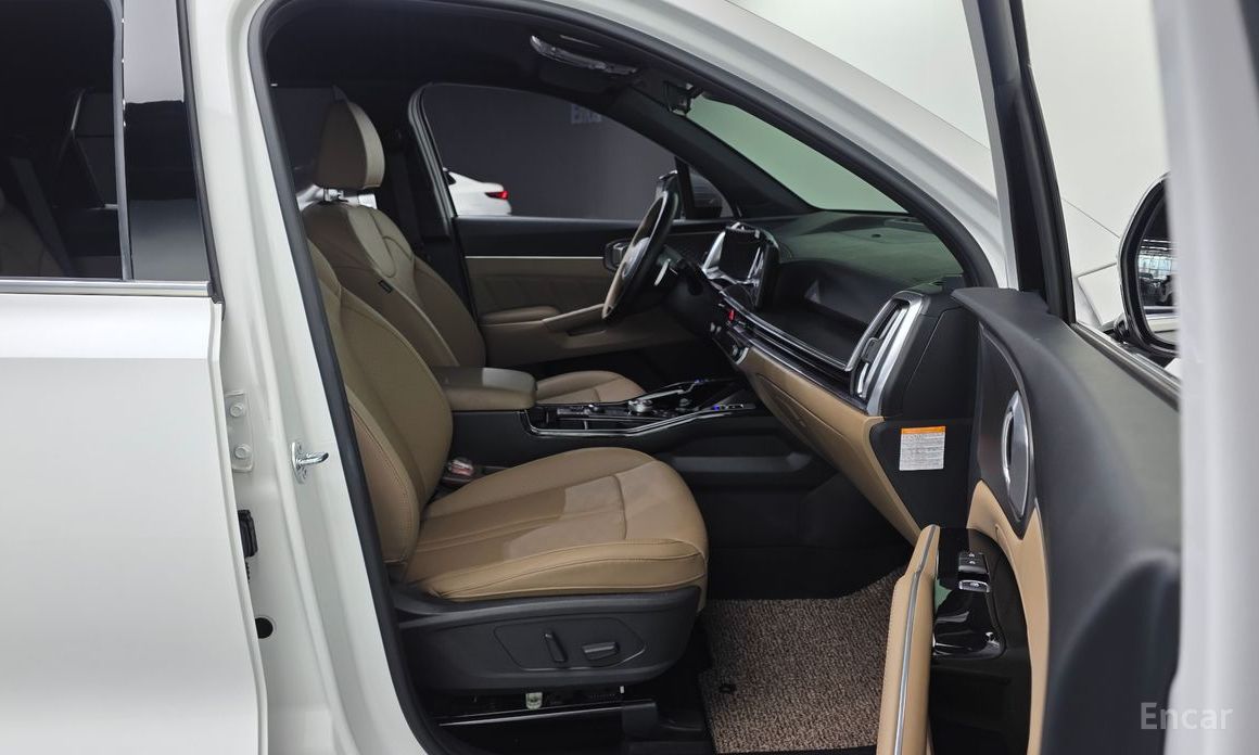 2024 Kia Sorento IV Рестайлинг HEV 1.6 2WD Noblesse с пробегом 18 274 км