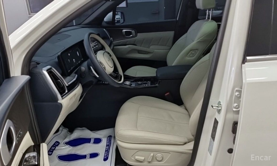 2025 Kia Sorento IV Рестайлинг HEV 1.6 2WD Noblesse с пробегом 14 620 км