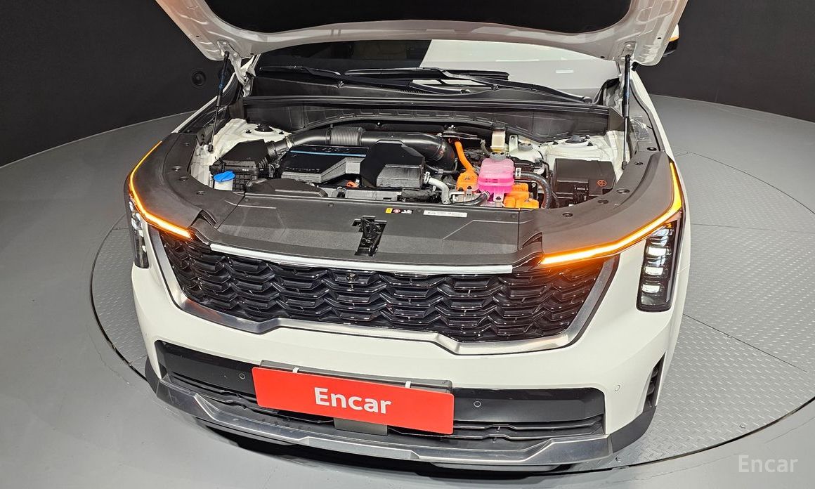 2023 Kia Sorento IV Рестайлинг HEV 1.6 2WD Signature с пробегом 14 584 км