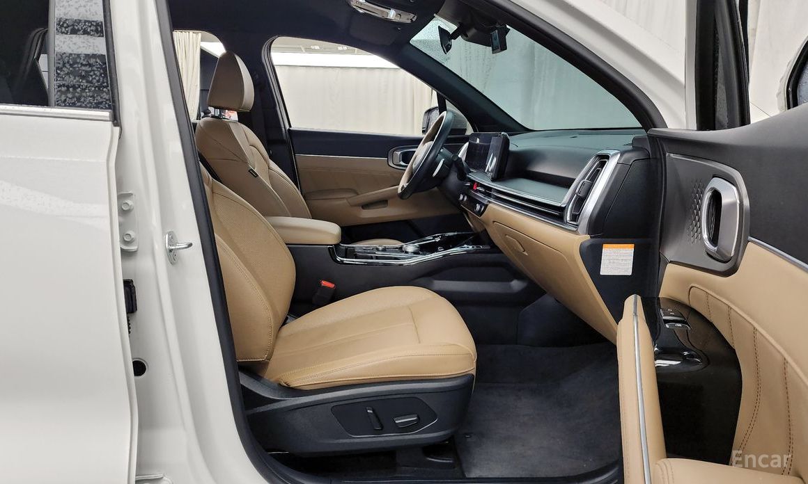 2025 Kia Sorento IV Рестайлинг HEV 1.6 2WD Noblesse с пробегом 9 382 км