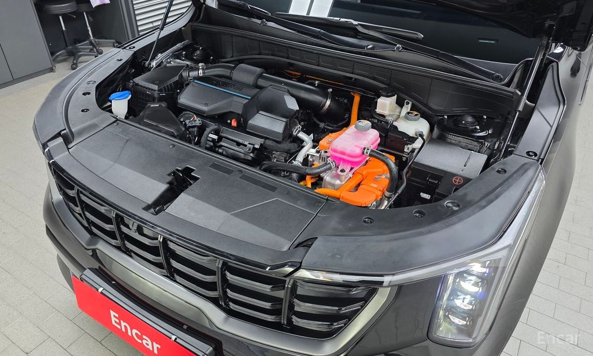 2024 Kia Sorento IV Рестайлинг HEV 1.6 2WD Gravity с пробегом 24 163 км